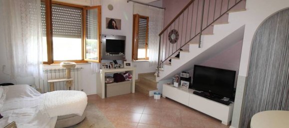 1 Schlafzimmer Wohnung in Monteriggioni, Italy, Nr. 45973 2