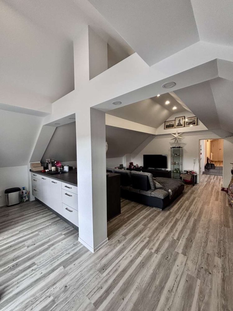 3 bedrooms Apartment in Kassel, Germany No. 269731