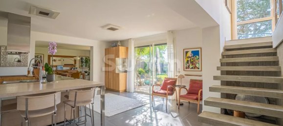 4 bedrooms House in Prevessin-Moens, France No. 199018 2