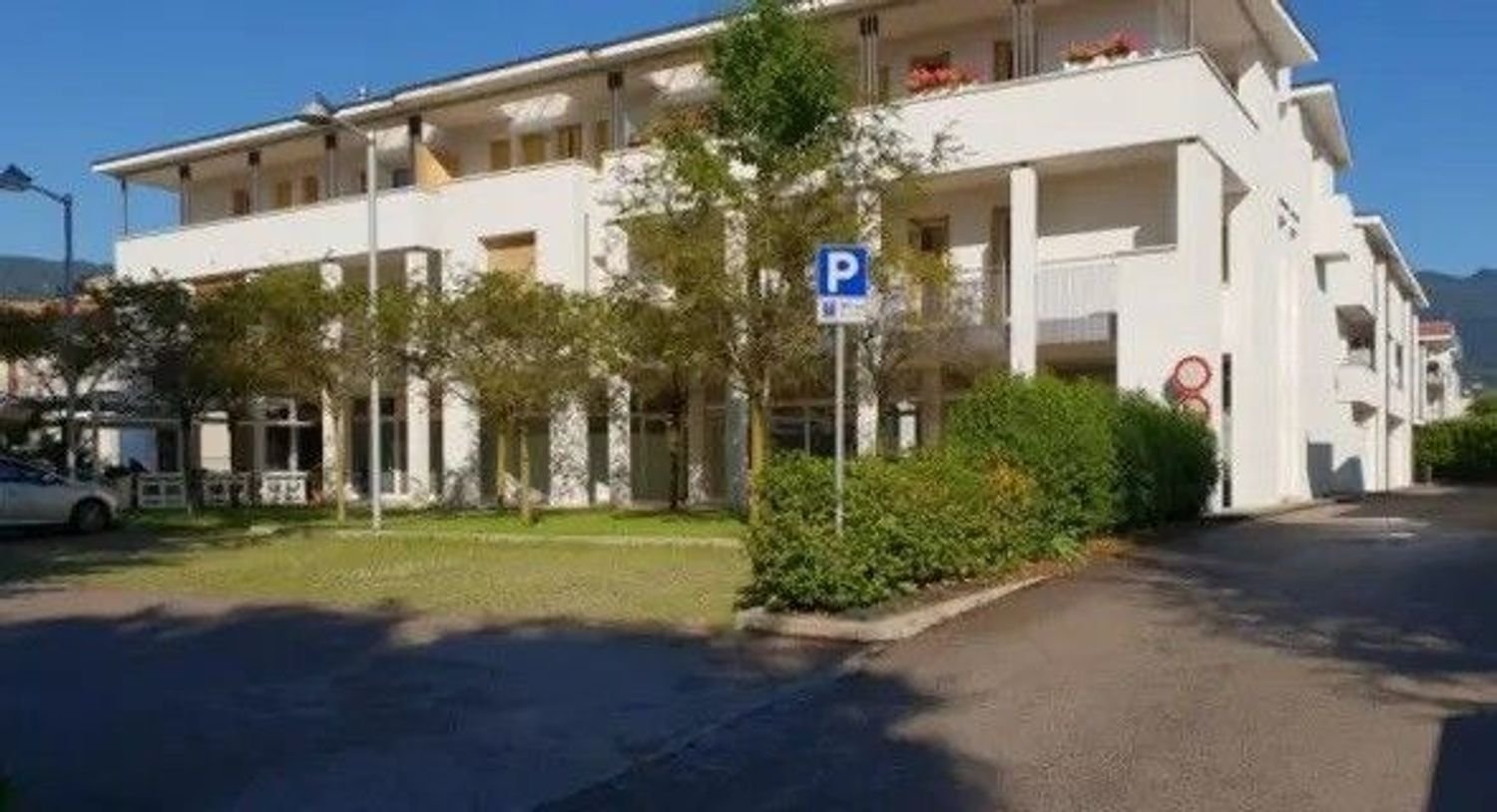 4 rooms Apartment in Schio, Italy No. 219562