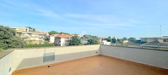 2 rooms Penthouse in Velletri, Italy No. 238087 37
