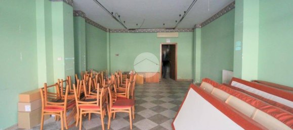 1 room Commercial property in Castrezzato, Italy No. 176235 2