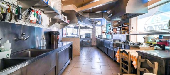 Entrepôt à Povoa de Varzim, Portugal 386m² No. 39894 24