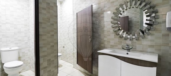 Entrepôt à Povoa de Varzim, Portugal 386m² No. 39894 17