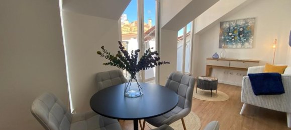 2 bedrooms Apartment in Lisbon, Portugal No. 33259 9
