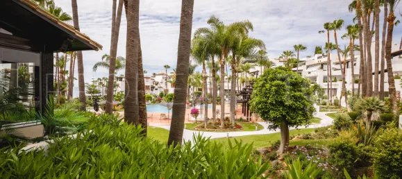 3 bedrooms Apartment in Marbella, Spain No. 182232 2