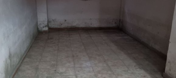  مرآب في Syracuse, Italy 13متر مربع رقم 274084 4