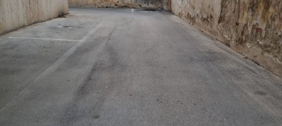  مرآب في Syracuse, Italy 13متر مربع رقم 274084 8