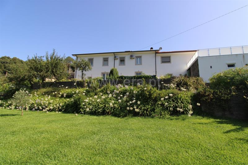 4 bedrooms House in Macieira de Cambra, Portugal No. 211337