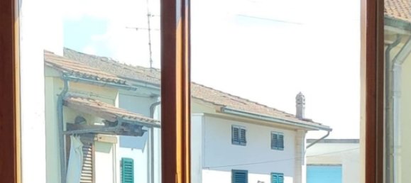 5 rooms Duplex in Agliana, Italy No. 49638 9