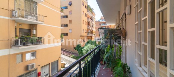 3 bedrooms Apartment in Rome, Italy No. 350358 11