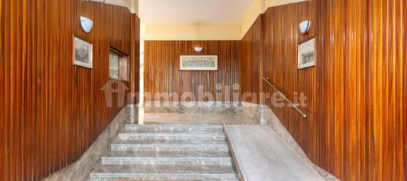 3 bedrooms Apartment in Rome, Italy No. 350358 2