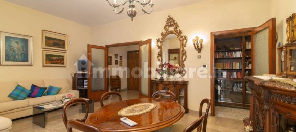 3 bedrooms Apartment in Rome, Italy No. 350358 10