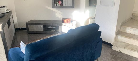 4 bedrooms House in Genoa, Italy No. 374650 10