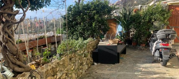 4 bedrooms House in Genoa, Italy No. 374650 4