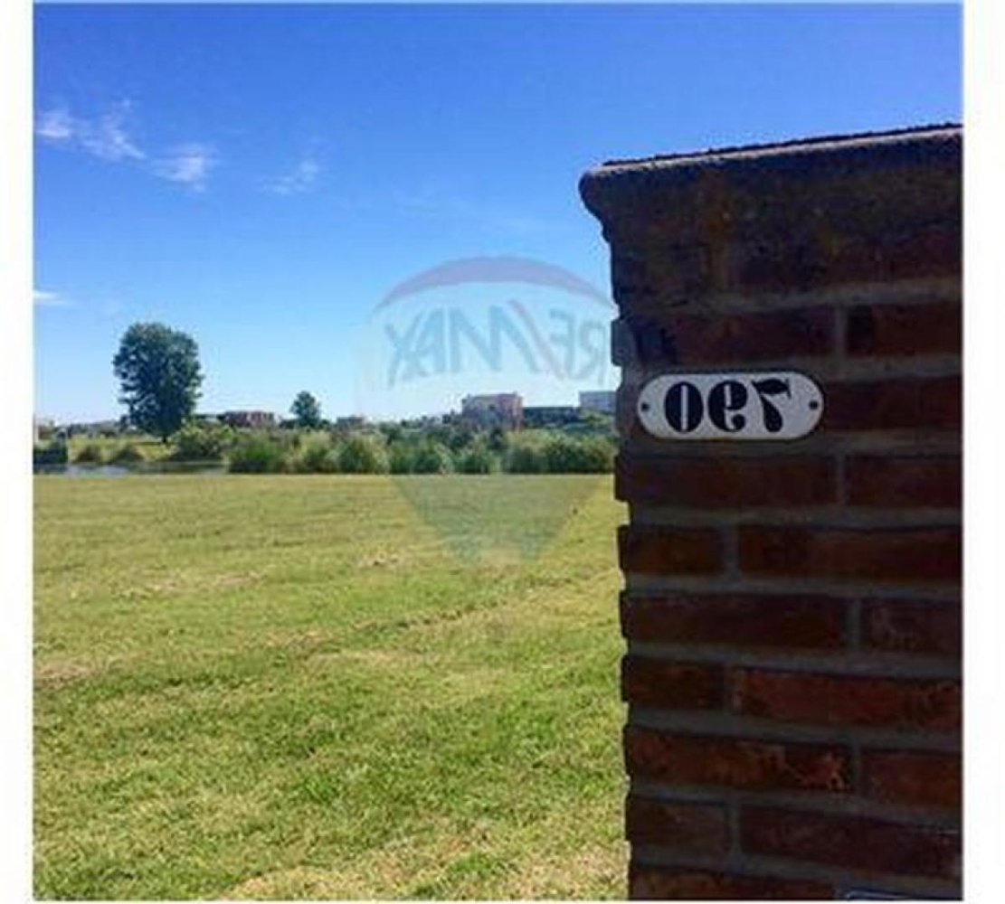 1 chambre Terrain à Escobar, Argentina No. 50917