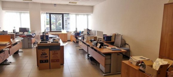 Склад 3000м² в Перуджа, Италия № 370782 10