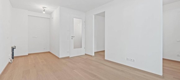 Studio in Dobling, Austria No. 222118 8