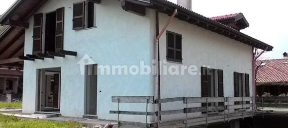 Villa de 2 dormitorios en Serravalle Sesia, Italy No. 343233 13