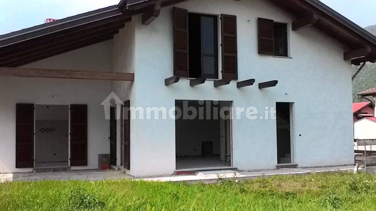Villa de 2 dormitorios en Serravalle Sesia, Italy No. 343233