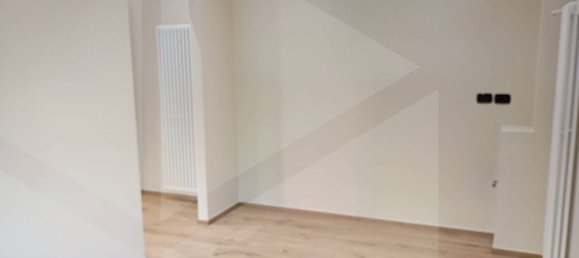 2-Zimmer Wohnung in Bologna, Italy, Nr. 23211 11