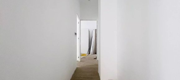 Квартира с 3 спальнями в Марсель, Франция № 278656 4