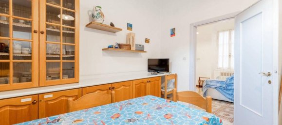 5 rooms Apartment in Levanto, Italy No. 135642 14