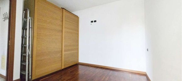 2غرفة شقة في Lissone, Italy رقم 2328 34