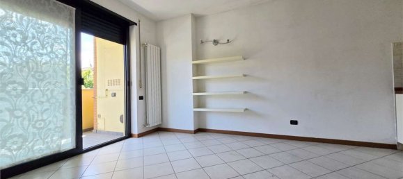 2غرفة شقة في Lissone, Italy رقم 2328 16