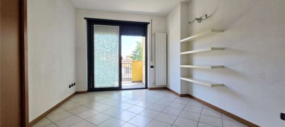 2غرفة شقة في Lissone, Italy رقم 2328 7