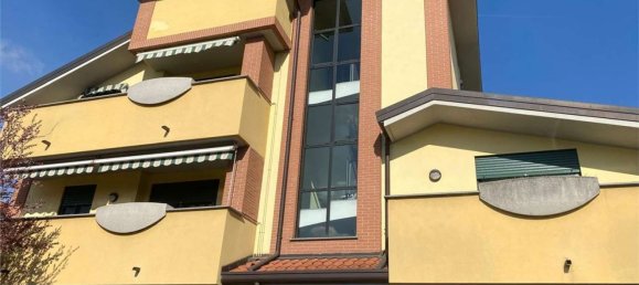 2غرفة شقة في Lissone, Italy رقم 2328 43