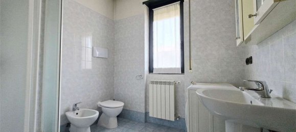 2غرفة شقة في Lissone, Italy رقم 2328 28