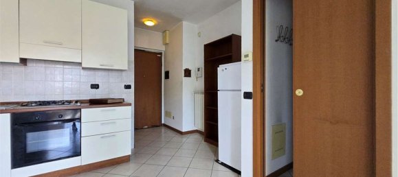 2غرفة شقة في Lissone, Italy رقم 2328 25