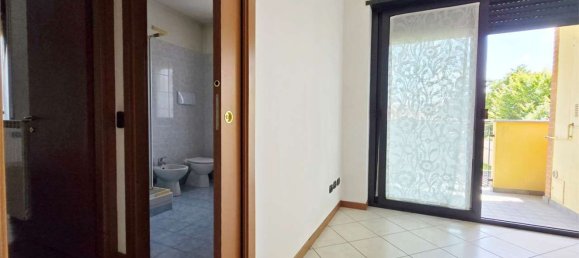 2غرفة شقة في Lissone, Italy رقم 2328 26