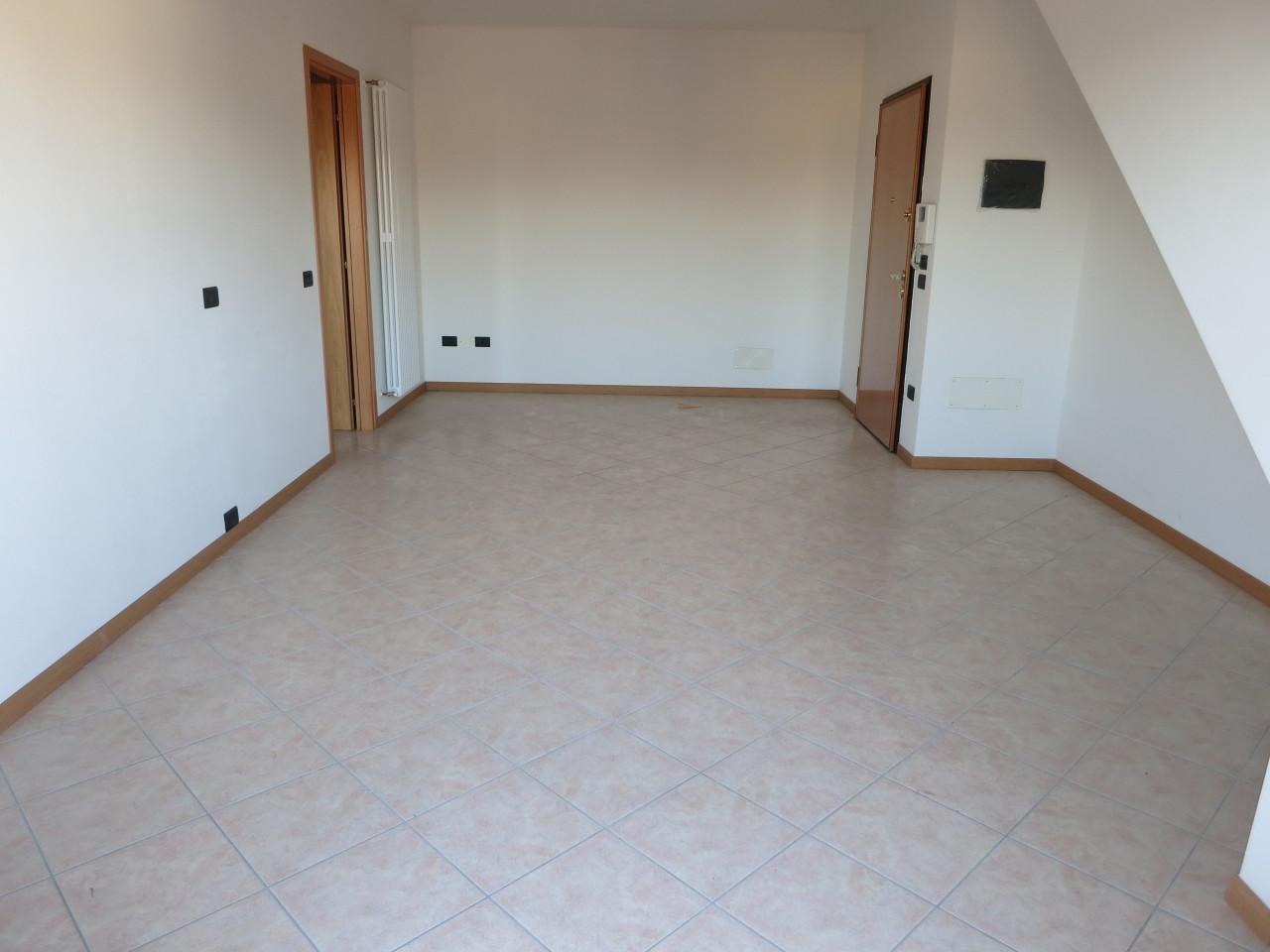 Apartamento de 5 habitaciónes en Padua, Italy No. 18142