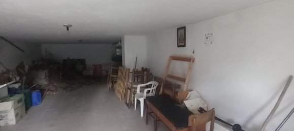 Квартира с 4 комнатами в Семпрониано, Италия № 123967 13