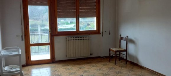 Квартира с 4 комнатами в Семпрониано, Италия № 123967 22