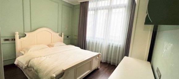 Villa de 4 dormitorios en Long Bien, Vietnam No. 583 10