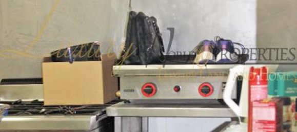 Коммерческая недвижимость с 1 комнатой в Адехе, Испания № 95482 6