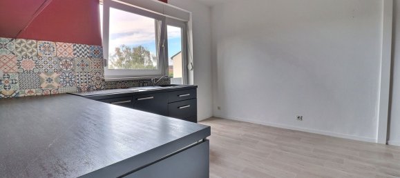 2 bedrooms Apartment in Forbach, France No. 159981 3
