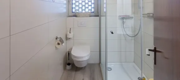 Квартира с 2 спальнями в Аурих, Германия № 338591 11