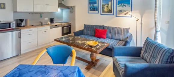 Квартира с 2 спальнями в Аурих, Германия № 338591 6