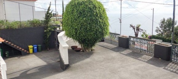 5 bedrooms House in Funchal, Portugal No. 140319 4