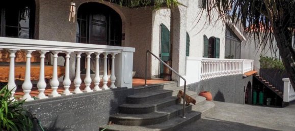 5 bedrooms House in Funchal, Portugal No. 140319 3