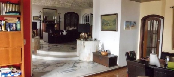 5 bedrooms House in Funchal, Portugal No. 140319 14