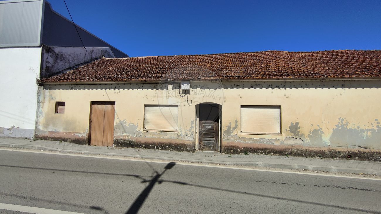 3 غرف نوم منزل في Torres Novas, Portugal رقم 26452