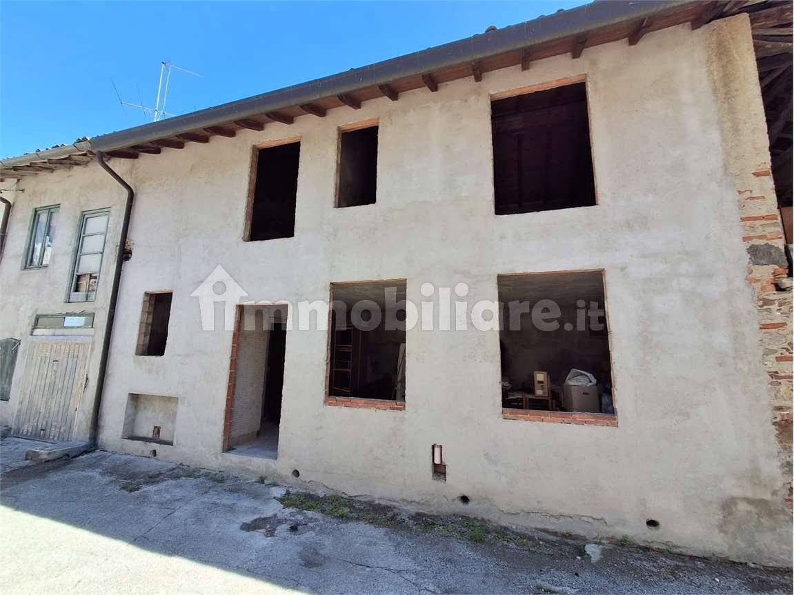 Дом с 2 спальнями в Ольджате Мольгора, Италия № 378689