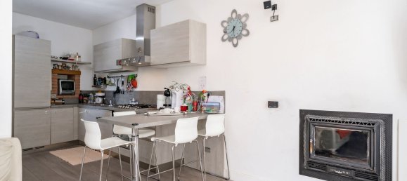 5غرفة منزل في Mandello del Lario, Italy رقم 272427 5