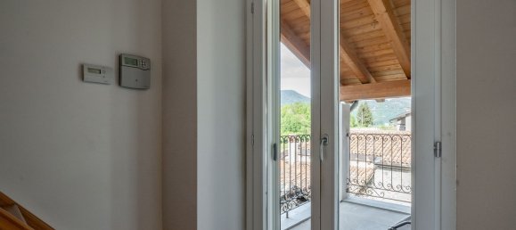5غرفة منزل في Mandello del Lario, Italy رقم 272427 25