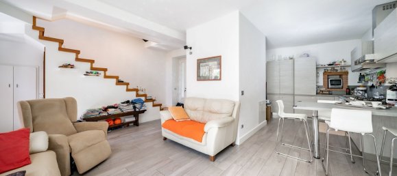 5غرفة منزل في Mandello del Lario, Italy رقم 272427 7